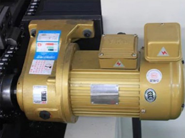 Máy cắt laser fiber loại khép kín