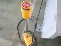 Máy cắt tôn thủy lực
