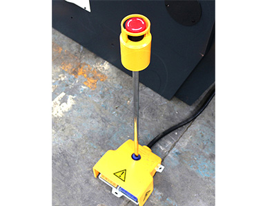Máy chấn servo điện-thủy lực CNC kết hợp bộ điều khiển DELEM DA66T