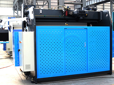 Máy chấn servo điện-thủy lực CNC kết hợp bộ điều khiển DELEM DA66T