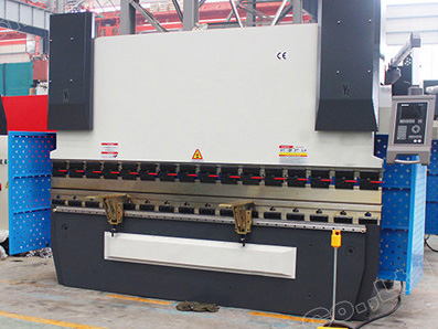 Máy chấn servo điện-thủy lực CNC kết hợp bộ điều khiển DELEM DA52S