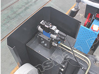 Máy chấn servo điện-thủy lực CNC kết hợp bộ điều khiển DELEM DA52S