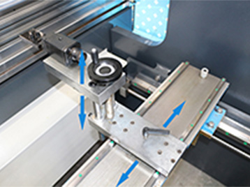 Máy chấn servo điện-thủy lực CNC kết hợp bộ điều khiển DELEM DA52S