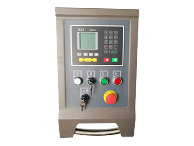 Máy chấn thủy lực kết hợp bộ điều khiển E21