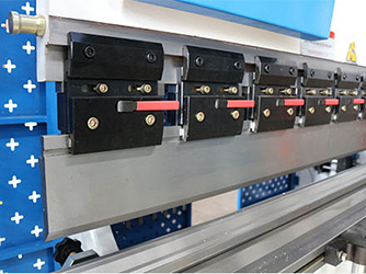 Máy chấn thủy lực kết hợp bộ điều khiển E21