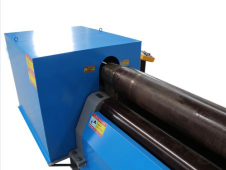 Máy lốc tôn thủy lực 3 trục