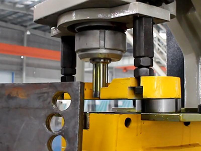 Máy cắt đột thủy lực liên hợp, dòng Q45Y