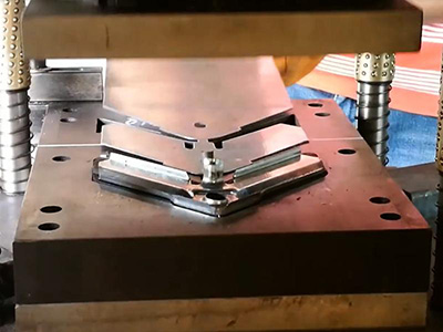Máy đột dập cơ khí JB23