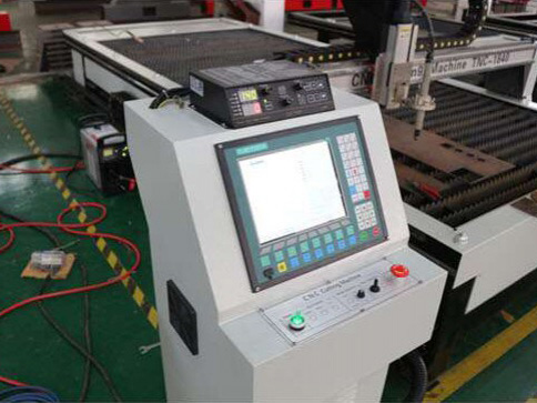 Máy cắt plasma CNC